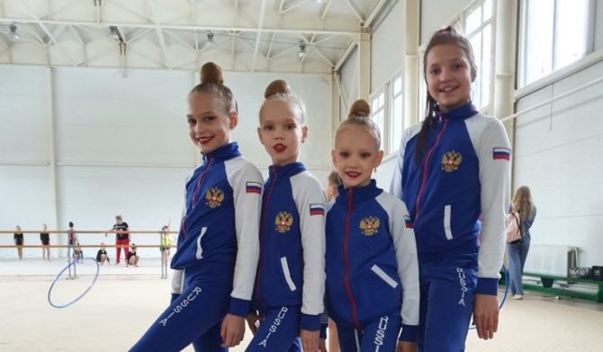 Юная гимнастка из Соликамска завоевала «золото» на соревнованиях в Перми «Улыбка осени»
